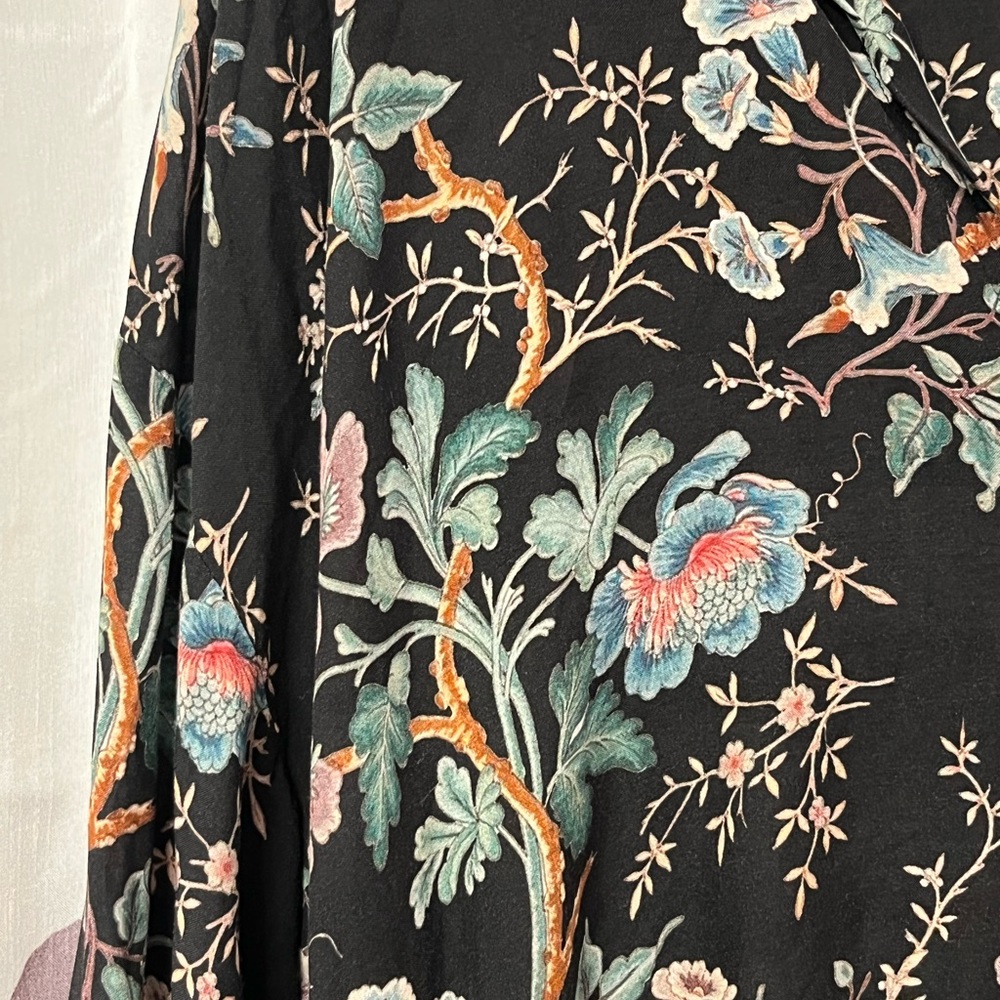 Zara Woman Semi Shear Black Floral V-Neck Blouse Top Size M - Picture 3 of 12